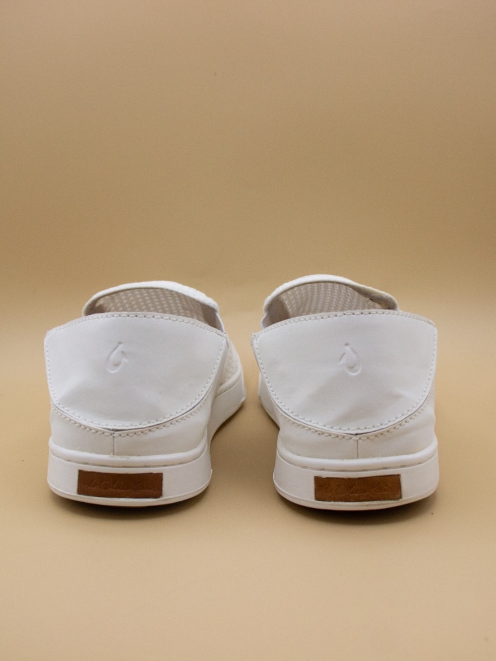 OluKai Pehuea White Breathable Mesh Slip On Shoes 20271 Women's Size 8 - Picture 5 of 9